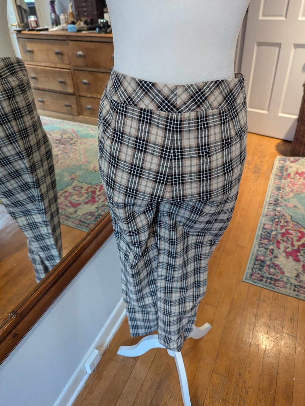 Bailey 44 Beige and Black Plaid Trousers - Picture 6 of 9